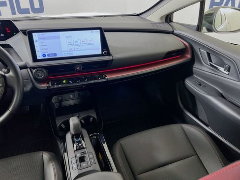 Used 2024 Toyota Prius Prime Premium image 28