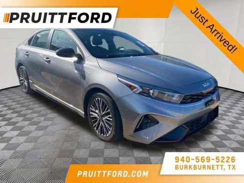 Used 2023 Kia Forte GT-Line w/ GT-Line Premium Package image 1