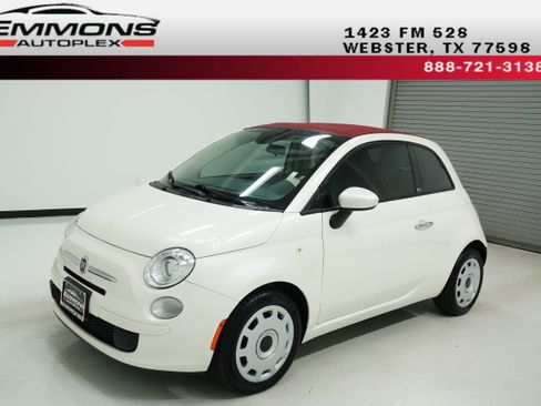Used 2015 FIAT 500 Pop image 1