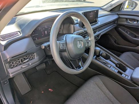 Used 2023 Honda Accord EX image 14