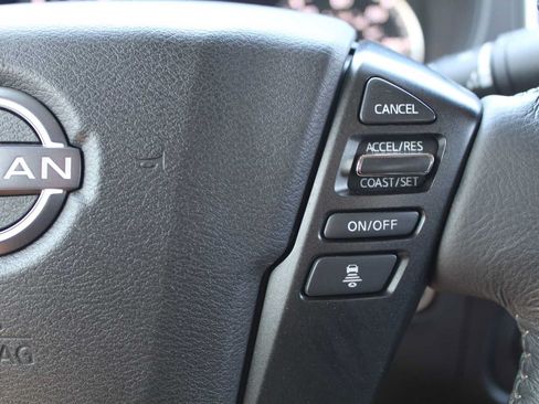 Used 2023 Nissan Frontier SV w/ SV Convenience Package AWD/4WD image 15