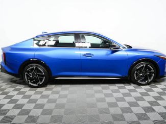 Used 2025 Kia K4 GT-Line w/ GT-Line Sunroof Package FWD video 2