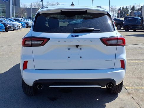Certified 2023 Ford Escape ST-Line AWD/4WD image 6
