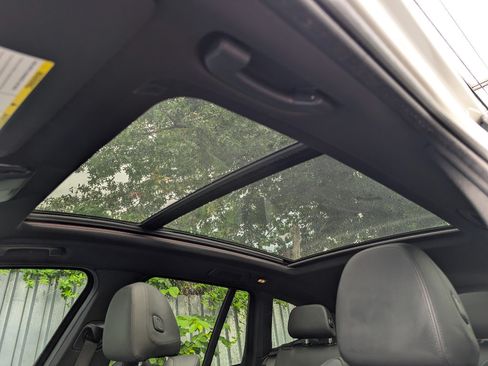 Used 2019 BMW X3 xDrive30i AWD/4WD image 16