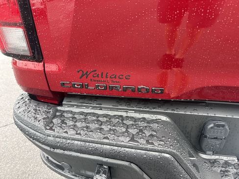 Used 2024 Chevrolet Colorado ZR2 w/ ZR2 Bison Edition AWD/4WD image 7