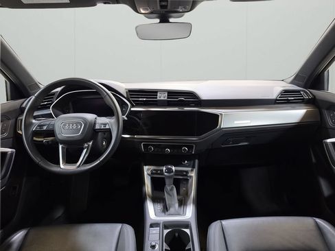 Used 2025 Audi Q3 2.0T Premium AWD/4WD image 17
