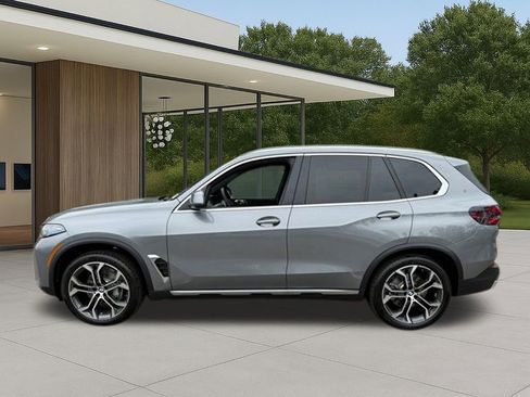 New 2026 BMW X5 sDrive40i w/ Premium Package image 13