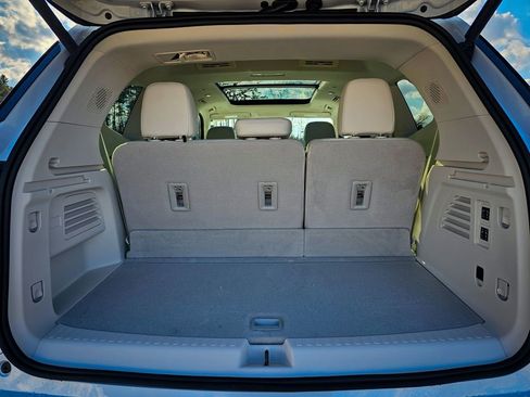 New 2026 Buick Enclave Avenir w/ Super Cruise Package image 36