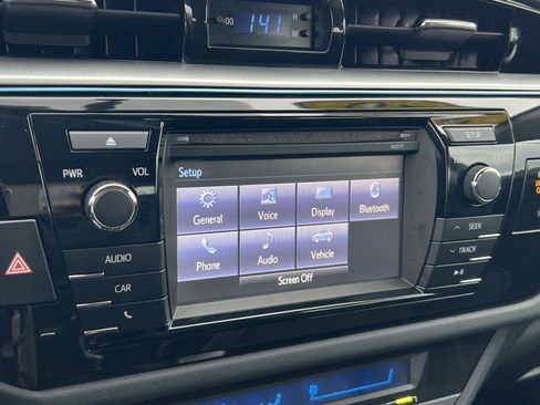 Used 2016 Toyota Corolla S image 18