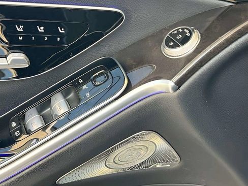 Used 2023 Mercedes-Benz S 500 S 500 image 11