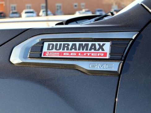 Used 2022 GMC Sierra 2500 AT4 image 11