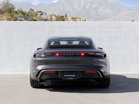 New 2025 Porsche Taycan 4S image 6