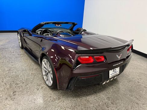 Used 2017 Chevrolet Corvette Grand Sport RWD image 12