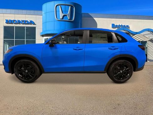 New 2026 Honda HR-V Sport image 2