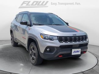 Used 2023 Jeep Compass Trailhawk w/ Sun and Sound Group AWD/4WD video 1