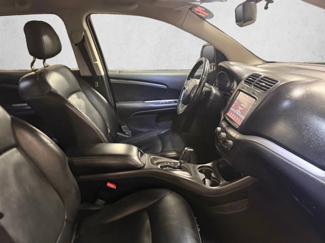Used 2017 Dodge Journey Crossroad AWD/4WD image 2