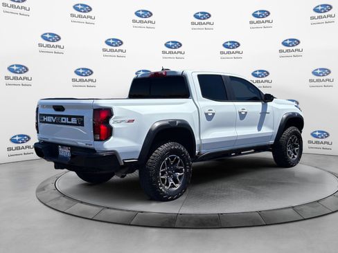 Used 2023 Chevrolet Colorado ZR2 w/ LPO, Tailgate Decal Package AWD/4WD image 5