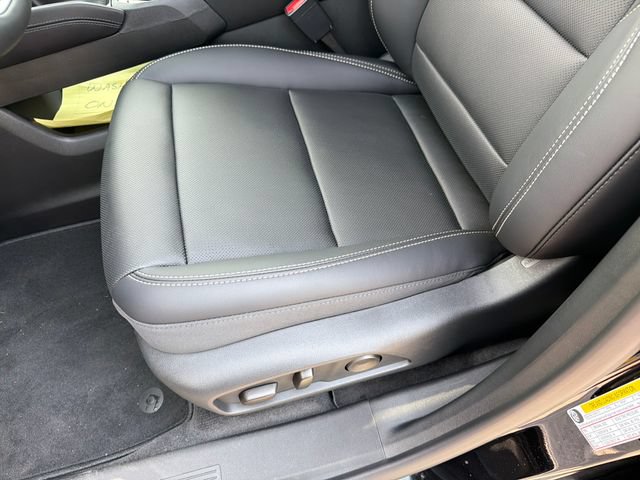 New 2027 GMC Terrain Elevation w/ Elevation Premium Package FWD image 19