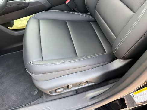 New 2027 GMC Terrain Elevation w/ Elevation Premium Package FWD image 19