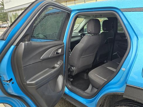 Used 2026 Chevrolet TrailBlazer LS w/ LS Convenience Package image 16