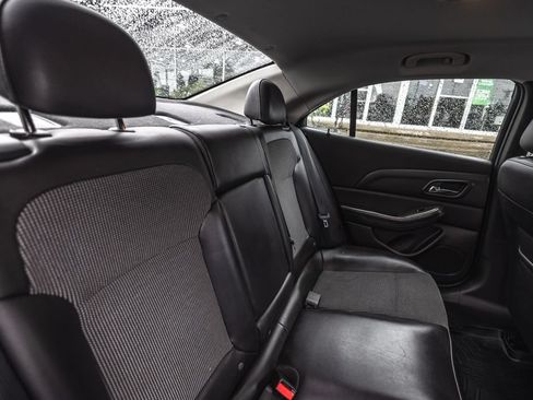 Used 2015 Chevrolet Malibu LT w/ Power Convenience Package FWD image 31
