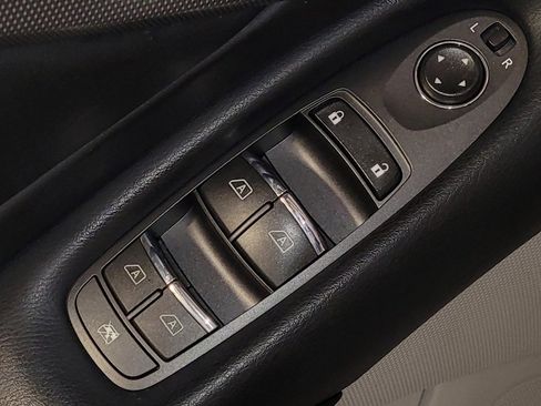 Used 2015 INFINITI Q50 Premium w/ All Weather Package RWD image 27