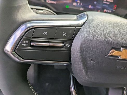 New 2026 Chevrolet Equinox EV LT image 16