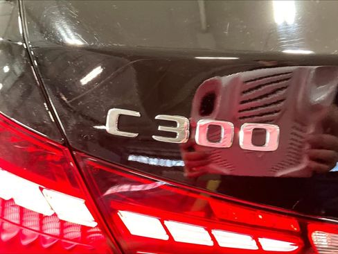 Used 2023 Mercedes-Benz C 300 4MATIC Sedan image 9