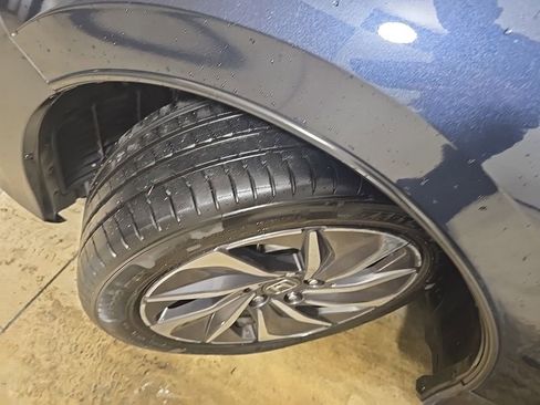 Used 2022 Honda Insight Touring image 10