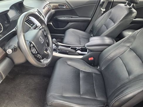 Used 2016 Honda Accord EX-L image 13