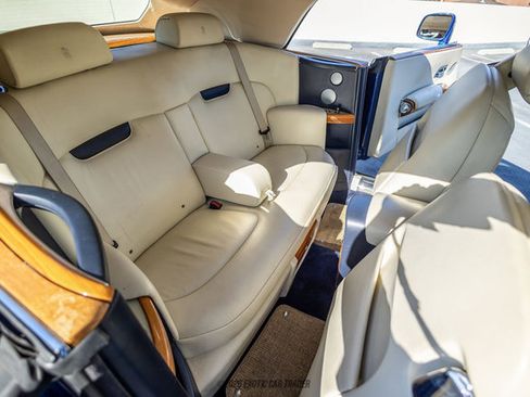 Used 2010 Rolls-Royce Phantom Drophead Coupe RWD image 79