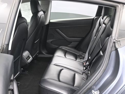 Used 2022 Tesla Model 3 Performance image 36