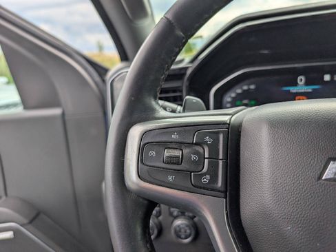 Used 2022 Chevrolet Silverado 1500 RST w/ Convenience Package II AWD/4WD image 16