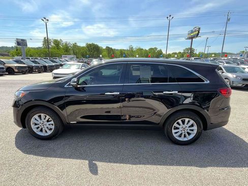 Used 2019 Kia Sorento AWD V6 image 29