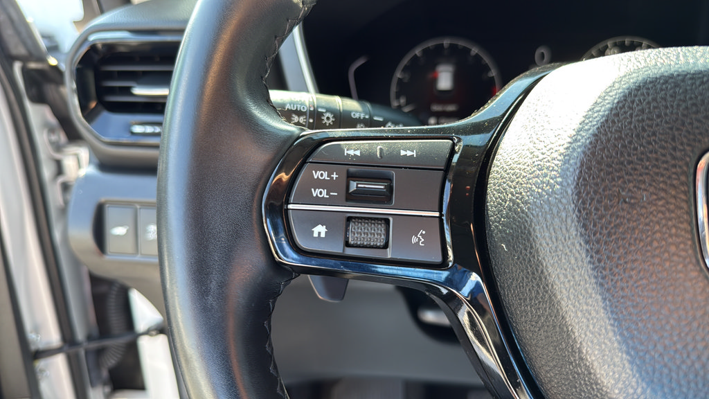 Used 2024 Honda Pilot EX-L image 28