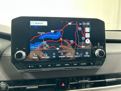 Used 2023 Mitsubishi Outlander SE Black Edition image 16