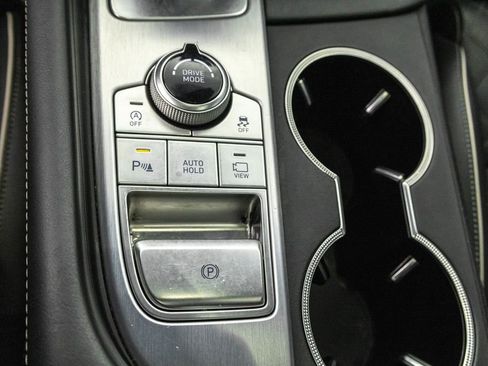 Used 2019 Genesis G70 2.0T Advanced w/ Sport Package image 28