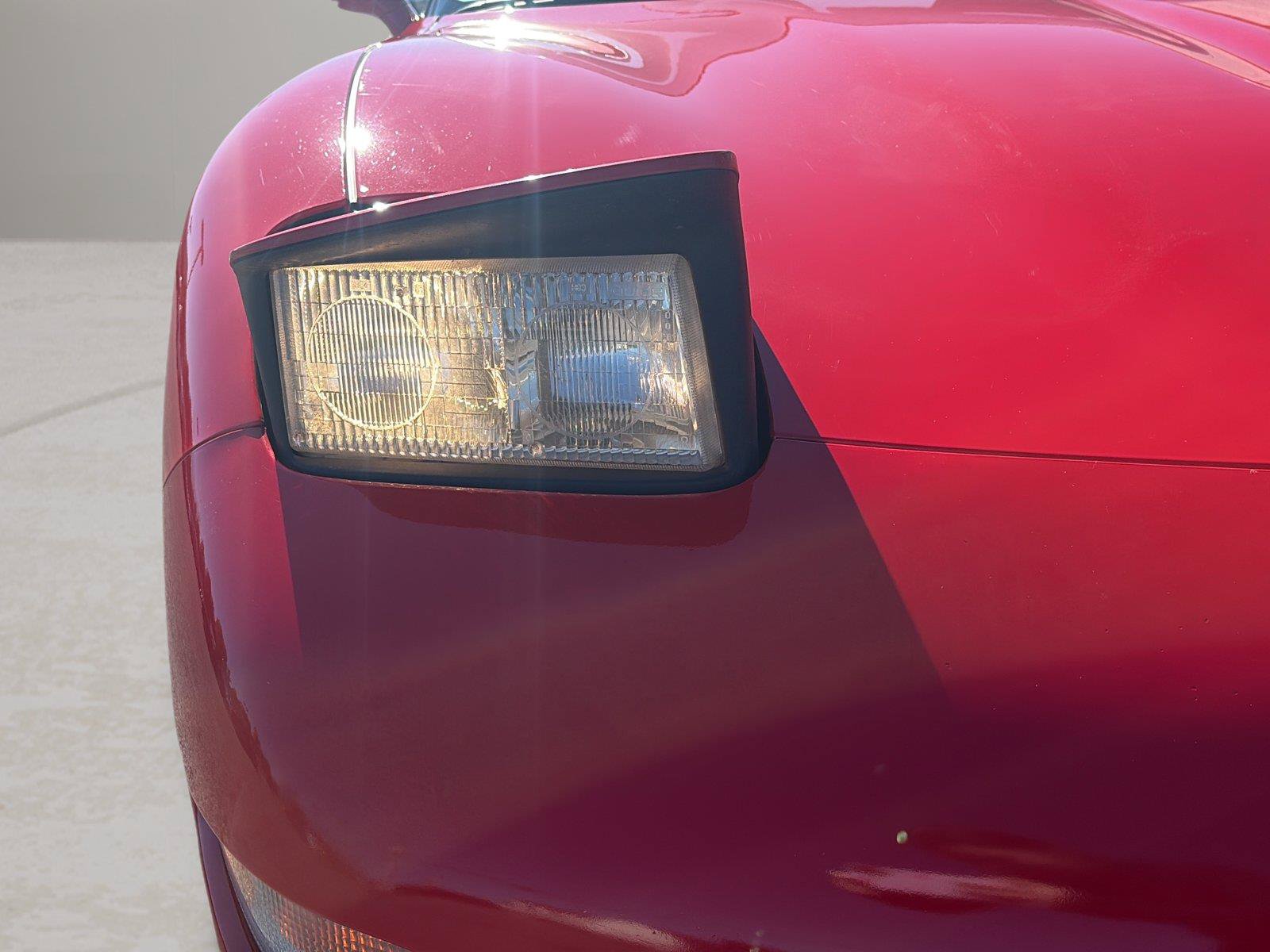 Used 1998 Chevrolet Corvette Convertible w/ Performance Handling Pkg RWD image 31