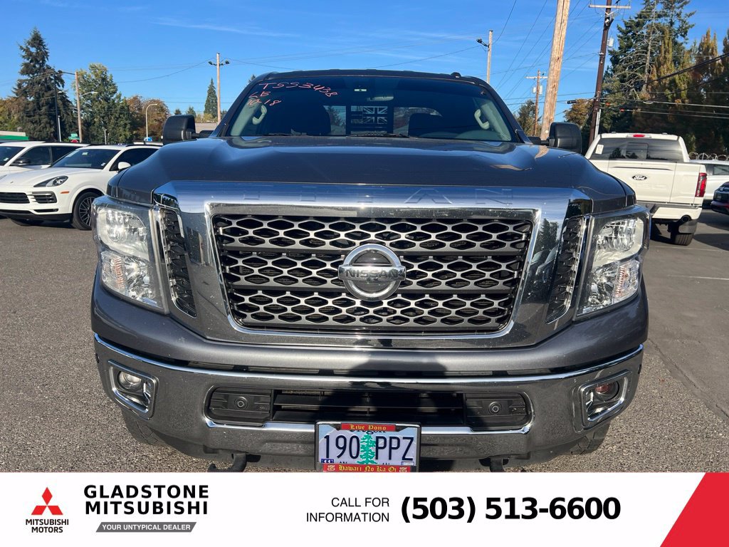 Used 2017 Nissan Titan SV AWD/4WD image 4