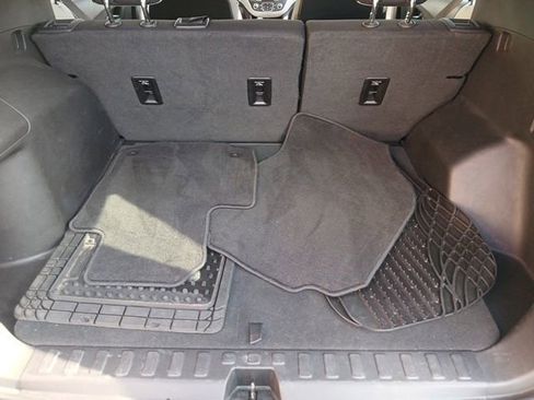 Used 2019 Chevrolet Equinox LT image 10