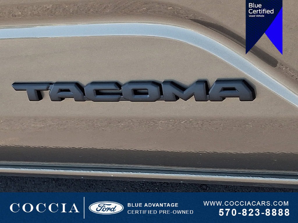 Used 2024 Toyota Tacoma TRD Sport AWD/4WD image 29