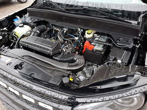 Certified 2025 Ford Bronco Sport Outer Banks w/ Outer Banks Tech Package+ image 32