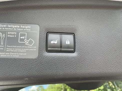 Used 2024 INFINITI QX55 Luxe w/ Cargo Package AWD/4WD image 43