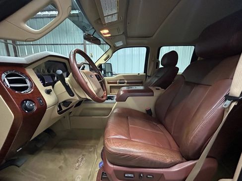 Used 2014 Ford F350 King Ranch w/ King Ranch w/Chrome Package image 10