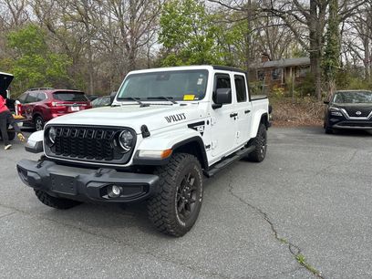 Used 2025 Jeep Gladiator Sport