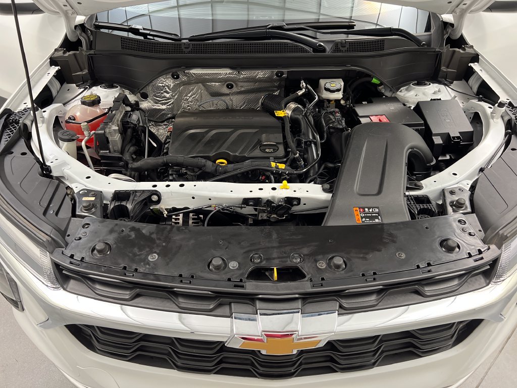 Used 2025 Chevrolet Trax LT FWD image 68