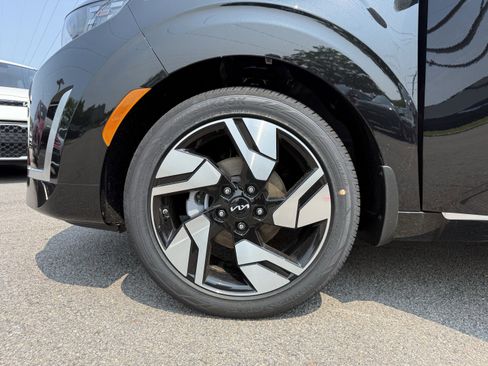 New 2025 Kia Soul GT-Line image 9