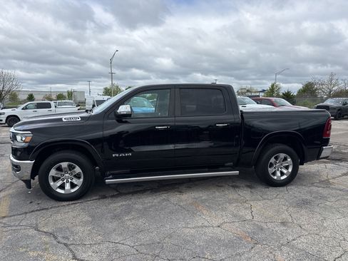 Used 2022 RAM 1500 Laramie AWD/4WD image 9