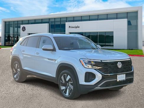 New 2026 Volkswagen Atlas Cross Sport SE image 2