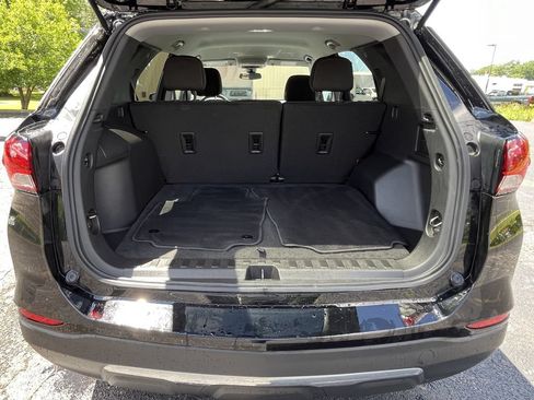 Used 2023 Chevrolet Equinox LT FWD image 4
